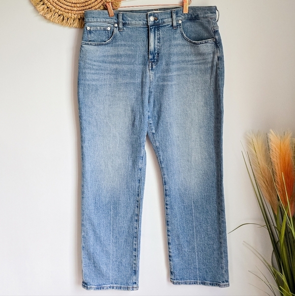 Madewell, New, The '90s Straight Leg Rondell Wash Jeans, Size 32 Petite 32P - Picture 4 of 15